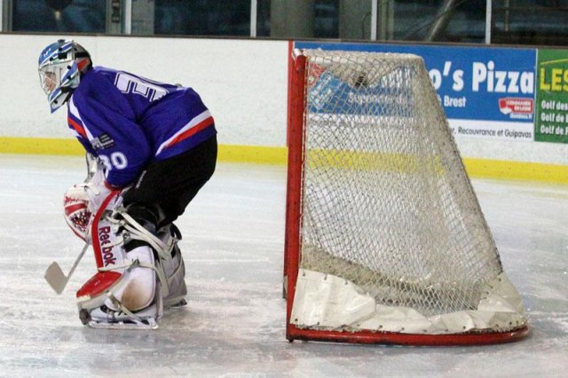 Photo hockey match Brest II - Courbevoie II le 28/09/2013