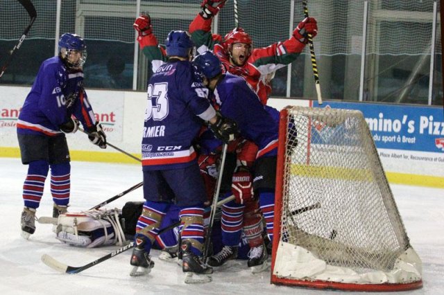 Photo hockey match Brest II - Courbevoie II le 28/09/2013