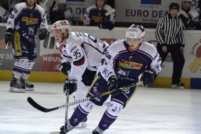 Photo hockey match Epinal  - Angers  le 28/09/2013