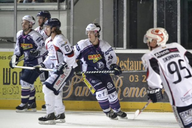 Photo hockey match Epinal  - Angers  le 28/09/2013