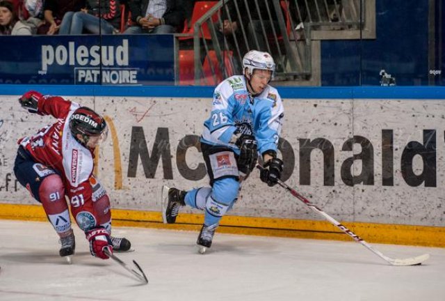 Photo hockey match Grenoble  - Briançon  le 08/10/2013