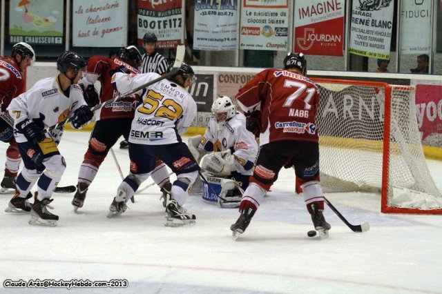 Photo hockey match Morzine-Avoriaz - Chamonix  le 12/10/2013