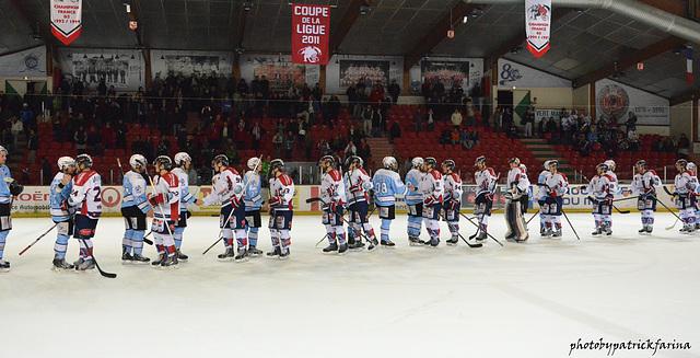 Briançon  3 - 7 Grenoble 