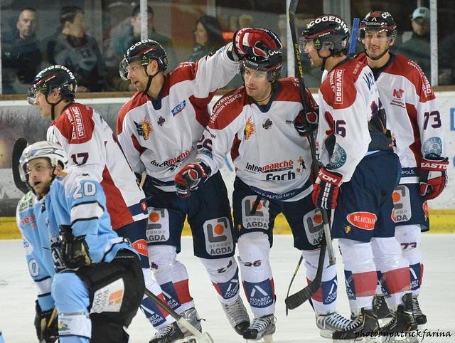 Photo hockey match Briançon  - Grenoble  le 15/10/2013