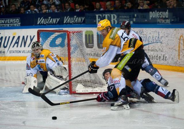 Photo hockey match Grenoble  - Strasbourg  le 19/10/2013