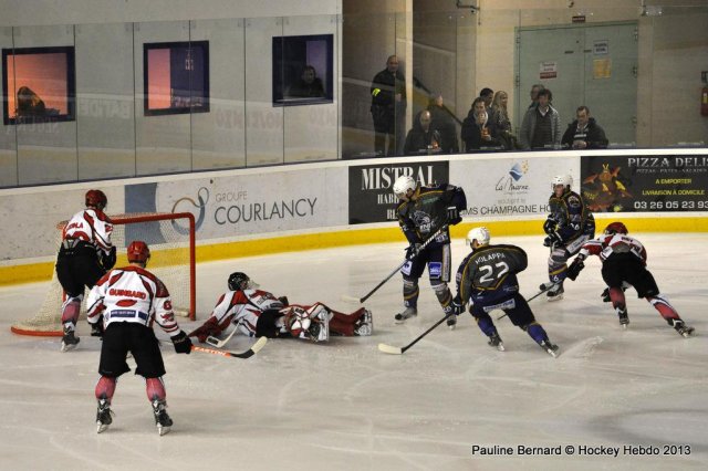 Photo hockey match Reims - Neuilly/Marne le 19/10/2013