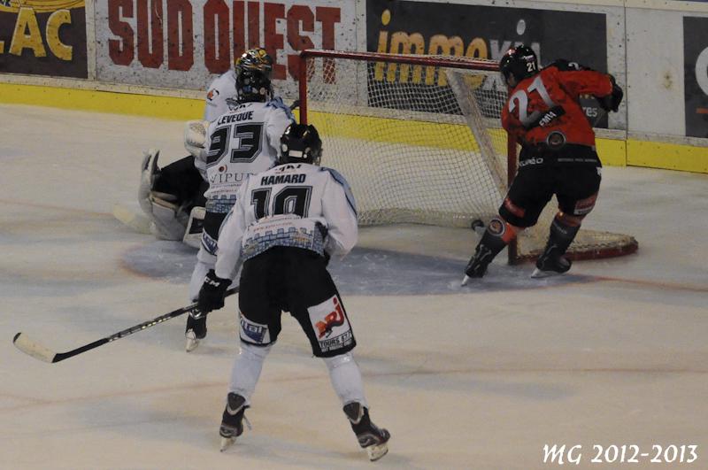Bordeaux 4 - 3 Tours 
