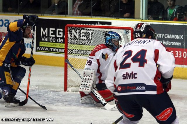 Photo hockey match Chamonix  - Grenoble  le 29/10/2013