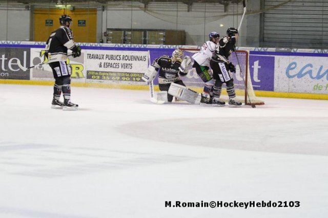Photo hockey match Rouen - Caen  le 02/11/2013