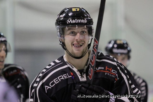 Photo hockey match Rouen - Caen  le 02/11/2013