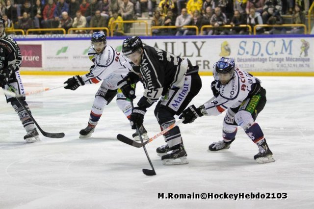 Photo hockey match Rouen - Caen  le 02/11/2013