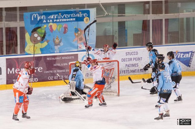 Photo hockey match Tours  - Valence le 09/11/2013