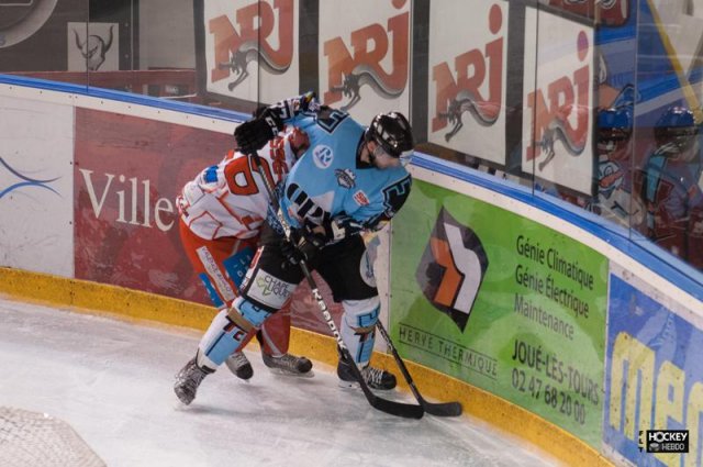 Photo hockey match Tours  - Valence le 09/11/2013
