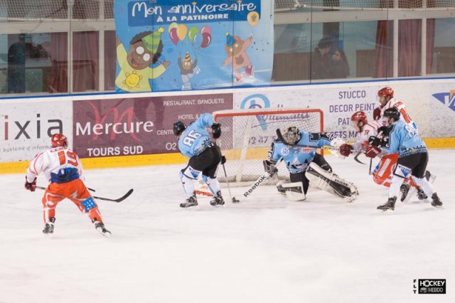 Photo hockey match Tours  - Valence le 09/11/2013