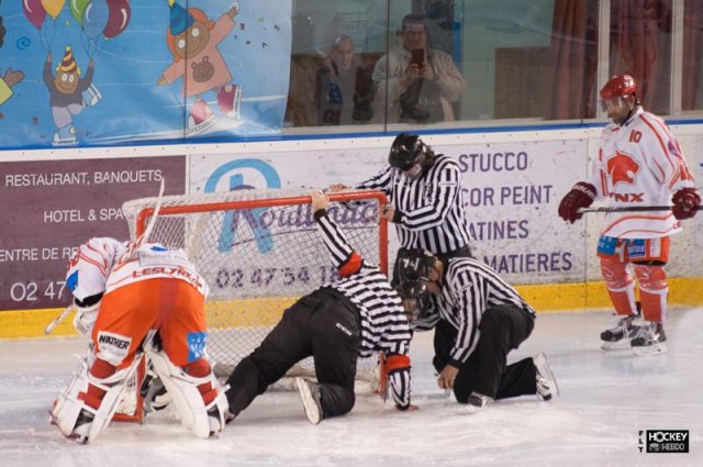 Photo hockey match Tours  - Valence le 09/11/2013