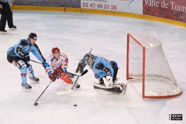 Photo hockey match Tours  - Valence le 09/11/2013