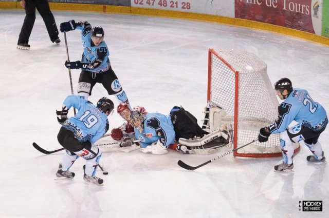 Photo hockey match Tours  - Valence le 09/11/2013