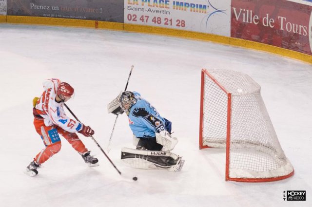 Photo hockey match Tours  - Valence le 09/11/2013