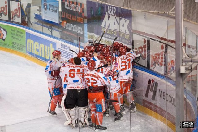 Photo hockey match Tours  - Valence le 09/11/2013