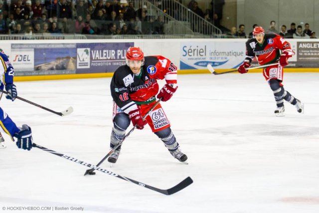 Photo hockey match Anglet - Reims le 16/11/2013