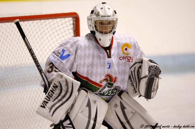 Photo hockey match Clermont-Ferrand - Cergy-Pontoise le 16/11/2013