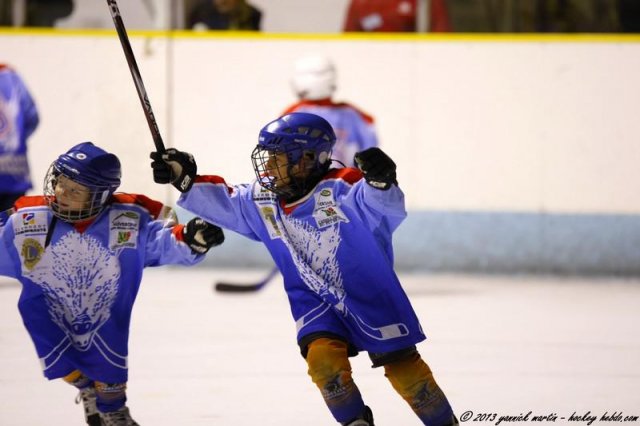 Photo hockey match Clermont-Ferrand - Cergy-Pontoise le 16/11/2013