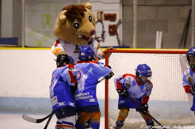 Photo hockey match Clermont-Ferrand - Cergy-Pontoise le 16/11/2013