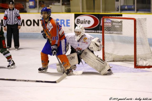 Photo hockey match Clermont-Ferrand - Cergy-Pontoise le 16/11/2013