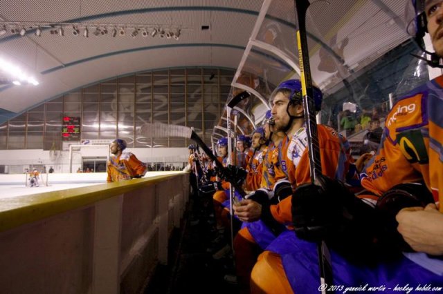 Photo hockey match Clermont-Ferrand - Cergy-Pontoise le 16/11/2013