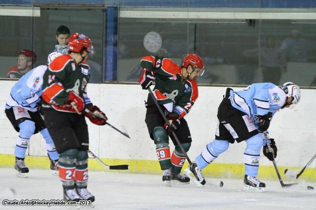 Photo hockey match Mont-Blanc - Briançon  le 20/11/2013