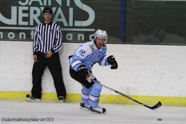Photo hockey match Mont-Blanc - Briançon  le 20/11/2013