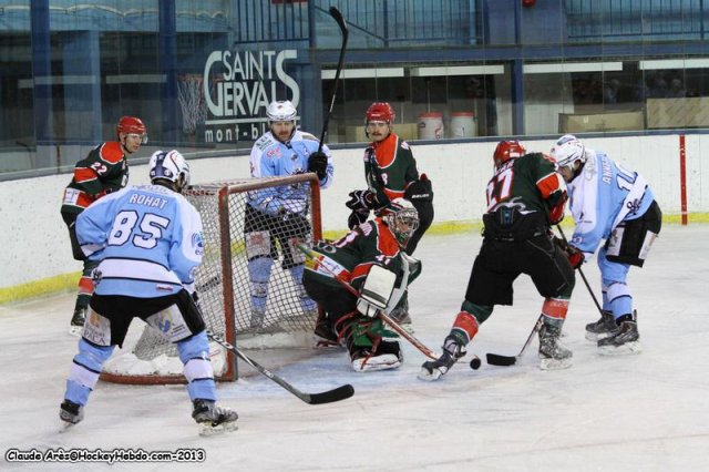 Photo hockey match Mont-Blanc - Briançon  le 20/11/2013