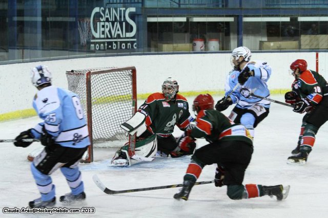 Photo hockey match Mont-Blanc - Briançon  le 20/11/2013