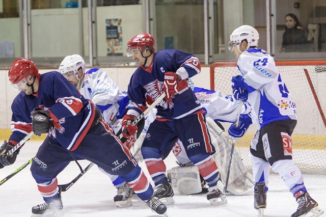 Photo hockey match Evry  - Courchevel-Méribel-Pralognan le 23/11/2013
