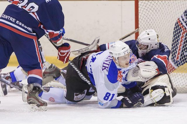 Photo hockey match Evry  - Courchevel-Méribel-Pralognan le 23/11/2013