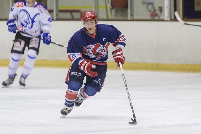 Photo hockey match Evry  - Courchevel-Méribel-Pralognan le 23/11/2013