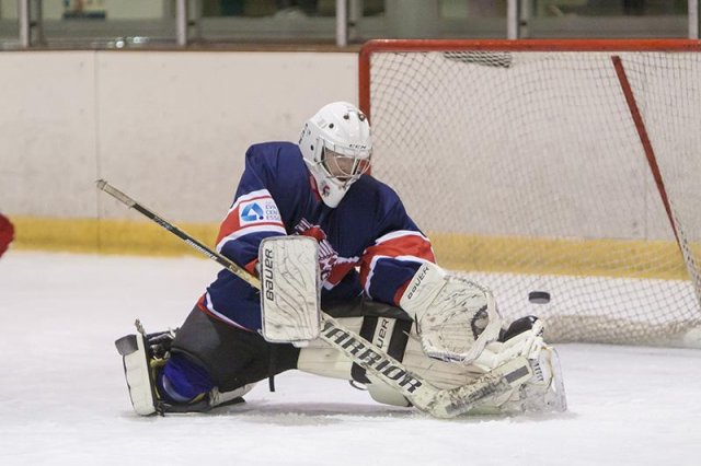 Photo hockey match Evry  - Courchevel-Méribel-Pralognan le 23/11/2013