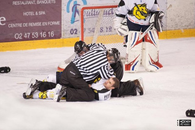 Photo hockey match Tours  - Roanne le 23/11/2013