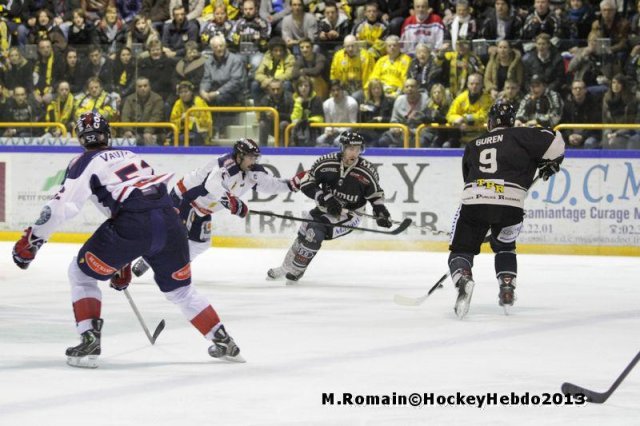 Photo hockey match Rouen - Grenoble  le 29/11/2013