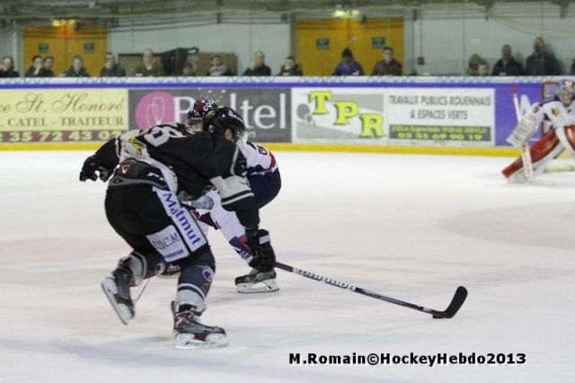 Photo hockey match Rouen - Grenoble  le 29/11/2013