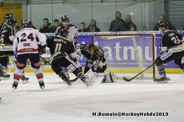 Photo hockey match Rouen - Grenoble  le 29/11/2013