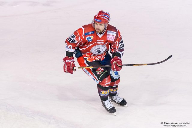 Photo hockey match Lyon - Courbevoie  le 30/11/2013
