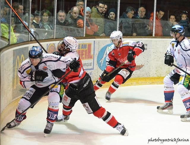 Photo hockey match Briançon  - Caen  le 29/11/2013