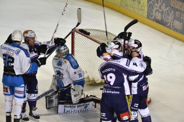 Photo hockey match Epinal  - Gap  le 29/11/2013