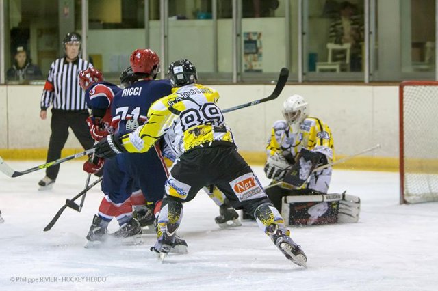 Photo hockey match Evry  - Chambéry le 07/12/2013