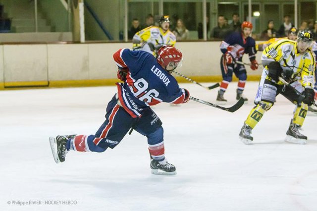 Photo hockey match Evry  - Chambéry le 07/12/2013
