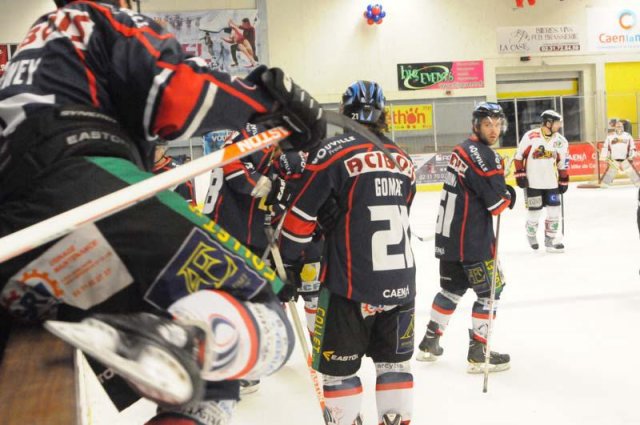 Photo hockey match Caen  - Morzine-Avoriaz le 07/12/2013