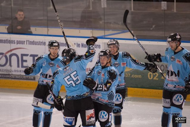 Photo hockey match Tours  - Asnières le 07/12/2013