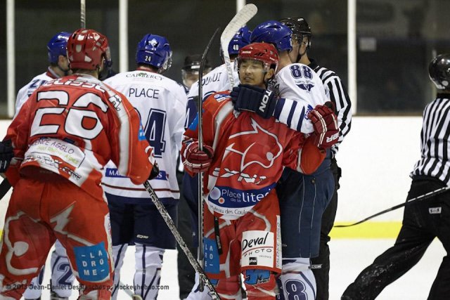 Photo hockey match Valence - Paris (FV) le 07/12/2013