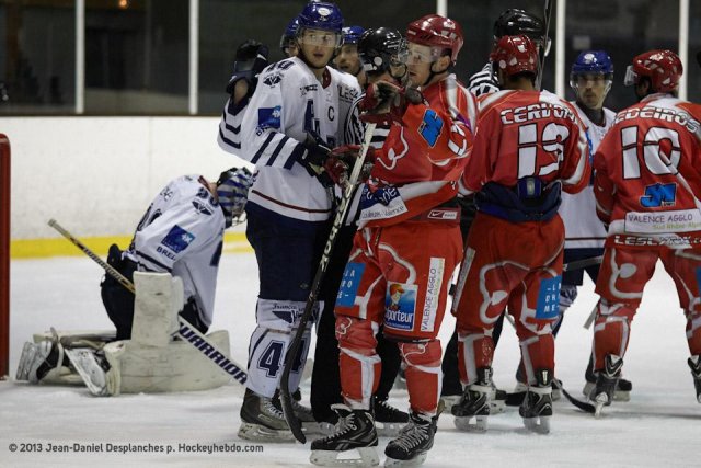 Photo hockey match Valence - Paris (FV) le 07/12/2013